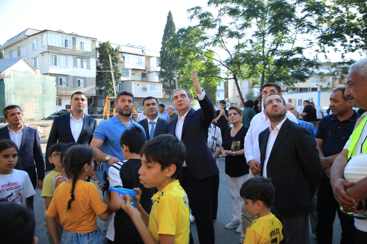 Niyazi Bayramov növbəti “ABAD məhəllə” ilə tanış oldu - FOTOLAR